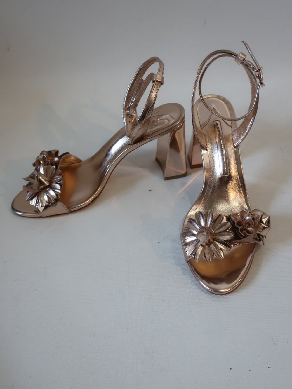 Sophia Webster Rose Gold Floral Ankle-Strap Block Heel Sandals - Picture 2 of 14